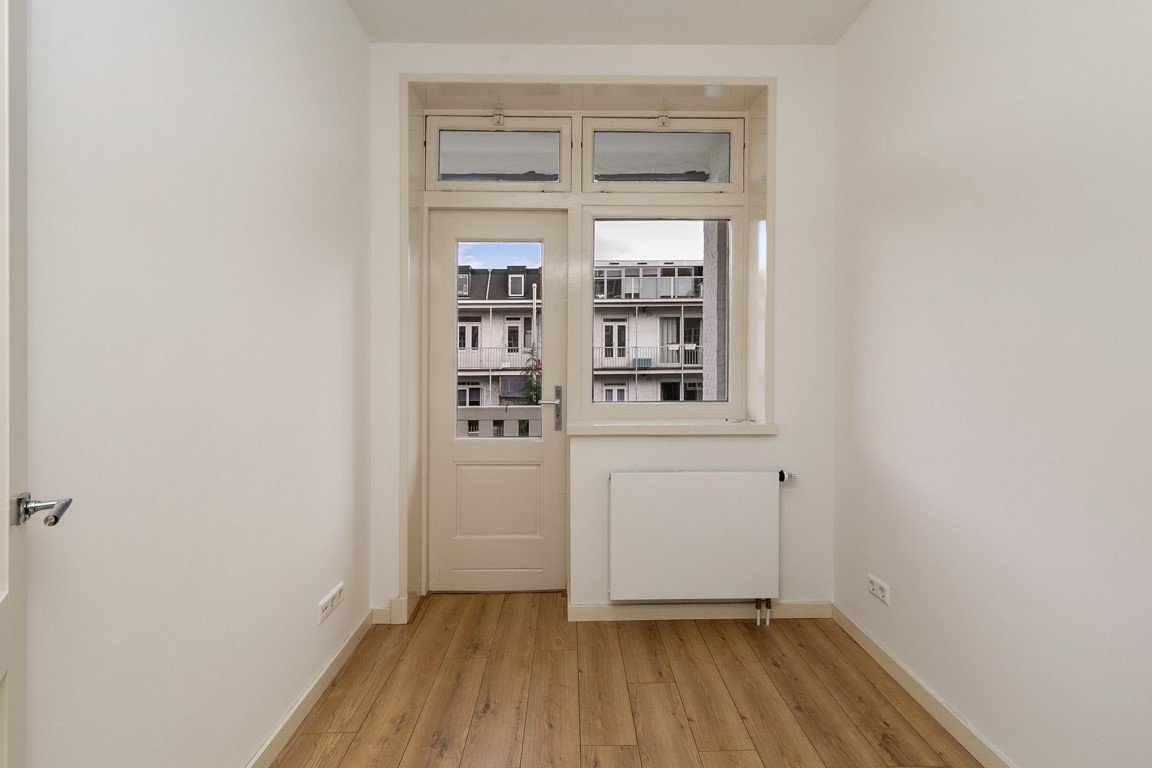 Rijnstraat 31-II, Amsterdam, Noord-Holland Netherlands, 3 Bedrooms Bedrooms, ,1 BathroomBathrooms,Apartment,For Rent,Rijnstraat,2,1380