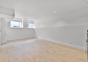 Plantage Doklaan 42 B 1018 CN, Amsterdam, Noord-Holland Netherlands, 1 Bedroom Bedrooms, ,1 BathroomBathrooms,Apartment,For Rent,Plantage Doklaan,1425