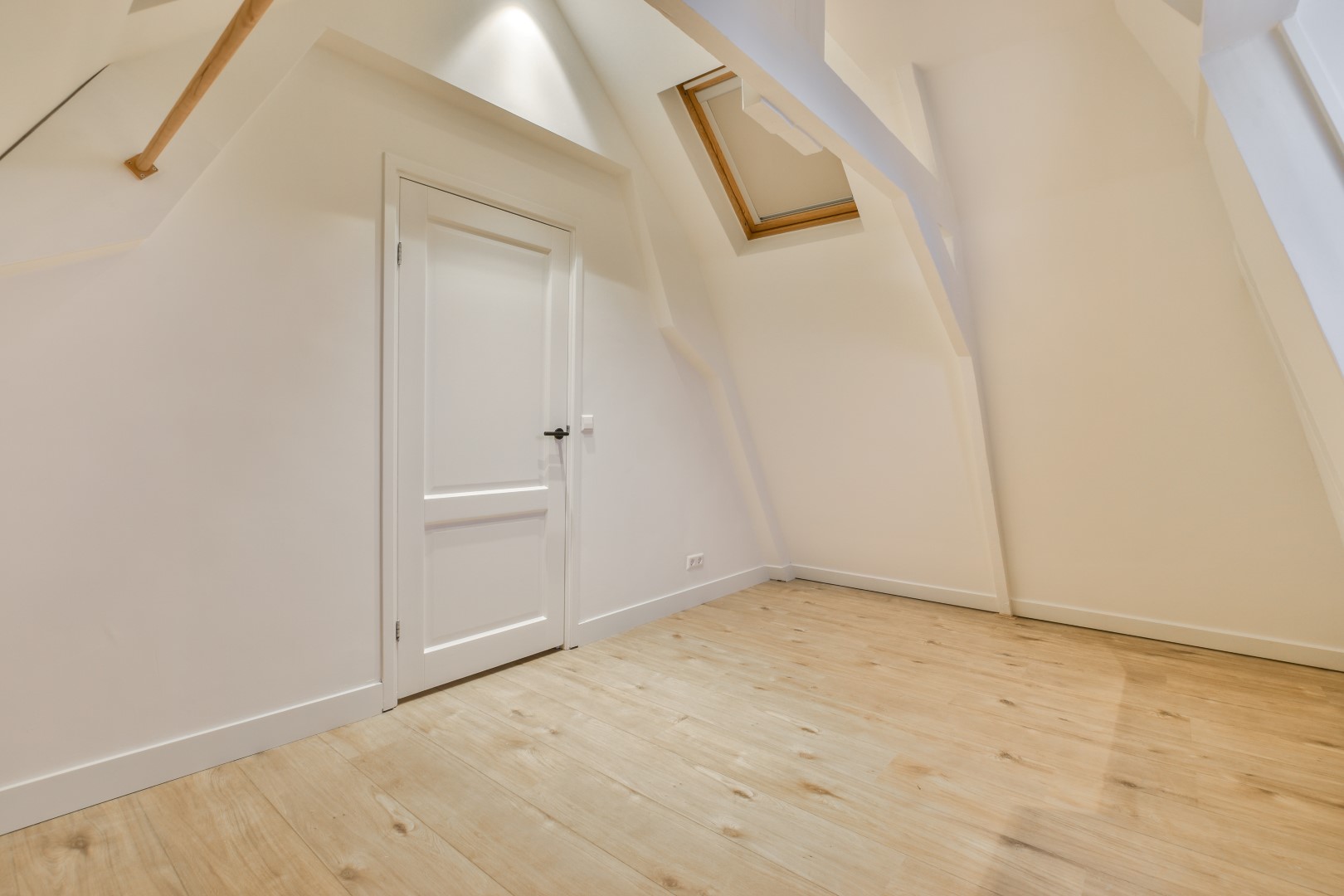 Jan Bernardusstraat 10 III 1091 TT, Amsterdam, Noord-Holland Netherlands, 2 Bedrooms Bedrooms, ,1 BathroomBathrooms,Apartment,For Rent,Jan Bernardusstraat,3,1516
