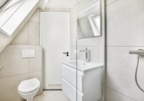 Bloemstraat 48 D, Amsterdam, Noord-Holland Netherlands, 1 Bedroom Bedrooms, ,1 BathroomBathrooms,Apartment,For Rent,Bloemstraat ,3,1551