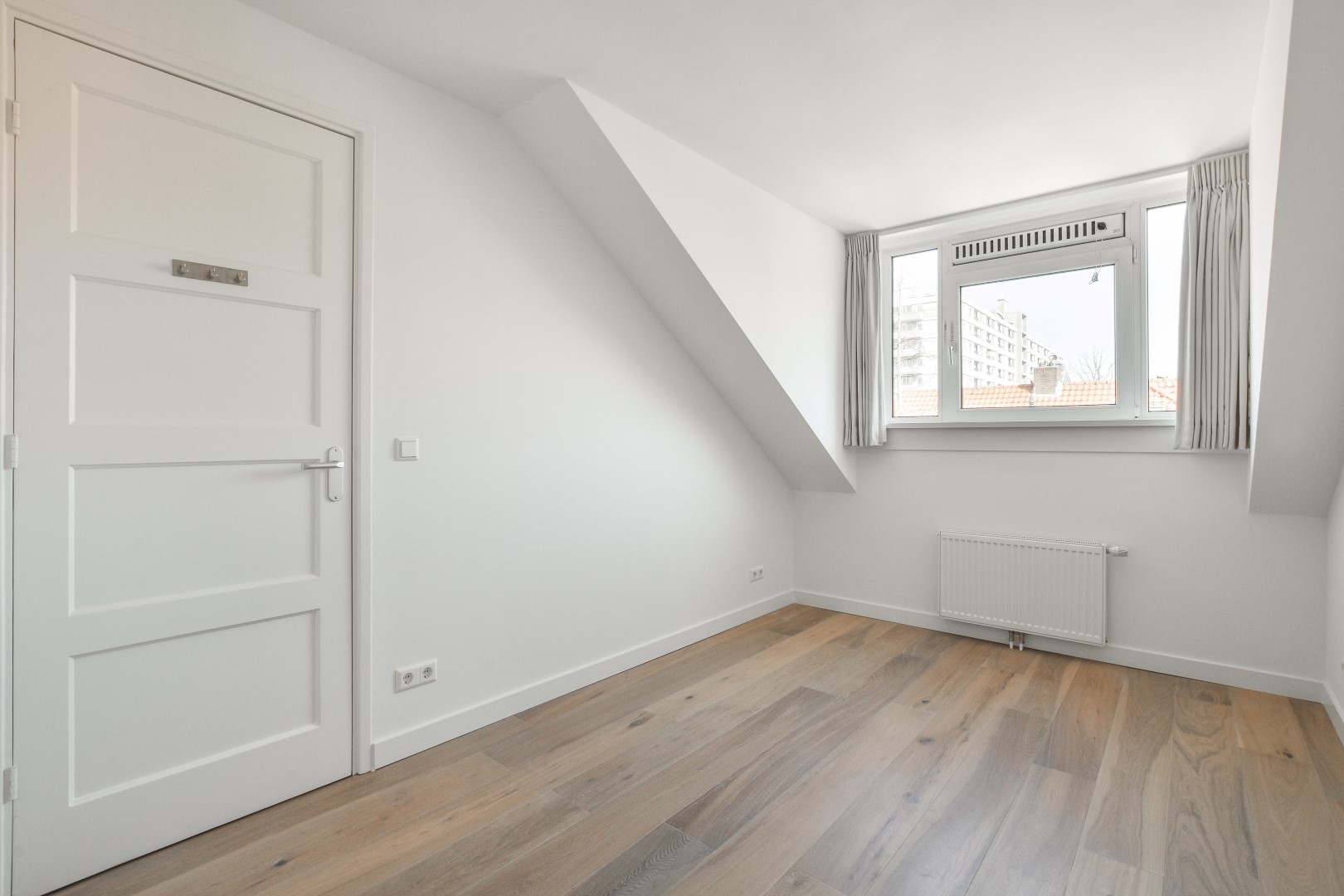 Berkenrodelaan 33 BV 1181 ZH, Amsterdam, Noord-Holland Nederland, 3 Slaapkamers Slaapkamers, ,1 BadkamerBadkamers,Appartement,Huur,Berkenrodelaan,2,1561