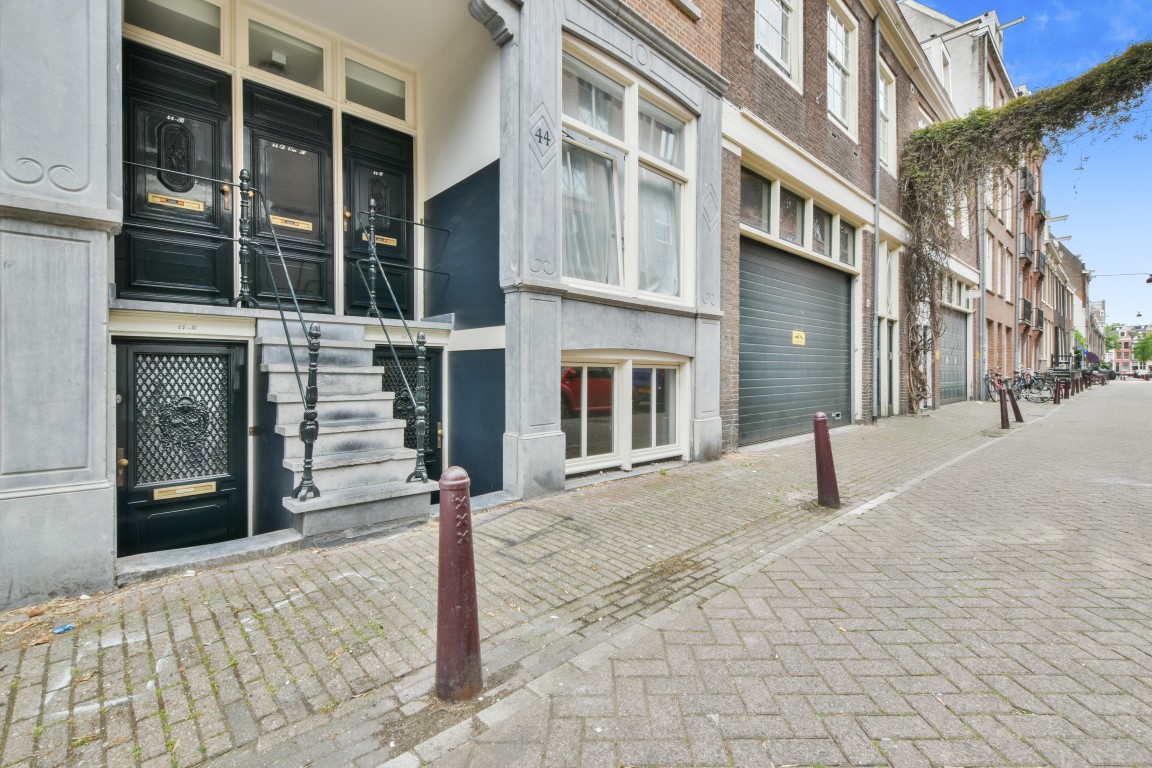 Eerste Weteringdwarsstraat 44 A, Amsterdam, Noord-Holland Nederland, 1 Slaapkamer Slaapkamers, ,1 BadkamerBadkamers,Appartement,Huur,Eerste Weteringdwarsstraat,1564