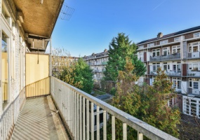 van Walbeeckstraat 46-II 1058 CT, Amsterdam, Noord-Holland Netherlands, 2 Bedrooms Bedrooms, ,1 BathroomBathrooms,Apartment,For Rent,van Walbeeckstraat 46-II,1584