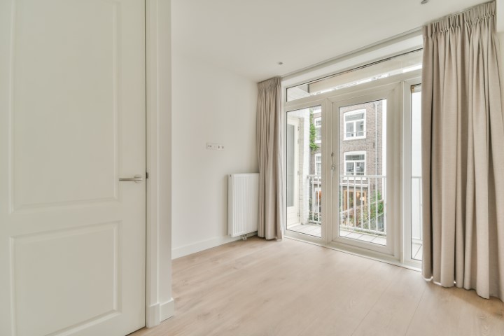 Albert Cuypstraat 203 A2, Amsterdam, Noord-Holland Netherlands, 2 Bedrooms Bedrooms, ,1 BathroomBathrooms,Apartment,For Rent,Albert Cuypstraat,1586