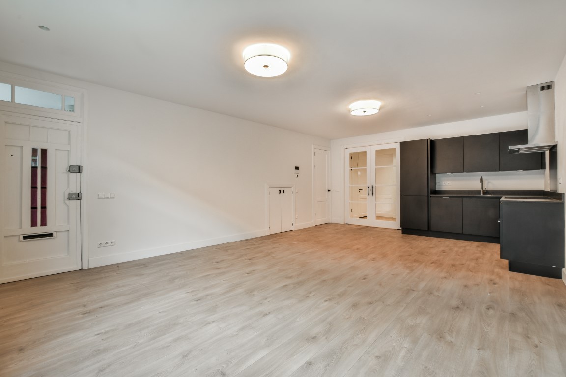 Marco Polostraat 98-huis 1057 WV, Amsterdam, Noord-Holland Nederland, 2 Bedrooms Bedrooms, ,1 BathroomBathrooms,Apartment,For Rent,Marco Polostraat ,1,1594