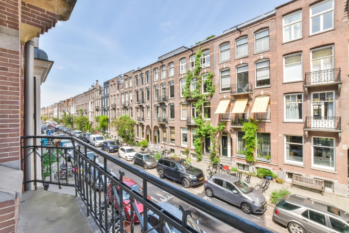 Valeriusstraat 45 Hs 1071 MD, Amsterdam, Noord-Holland Netherlands, 4 Slaapkamers Slaapkamers, ,3 BadkamersBadkamers,Appartement,Huur,Valeriusstraat 45 Hs,1601