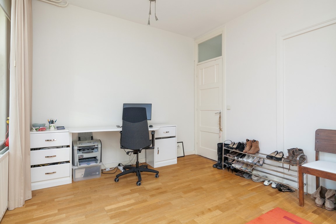 Waalstraat 80-III,Amsterdam,Noord-Holland Nederland,2 Bedrooms Bedrooms,1 BathroomBathrooms,Apartment,Waalstraat,3,1061