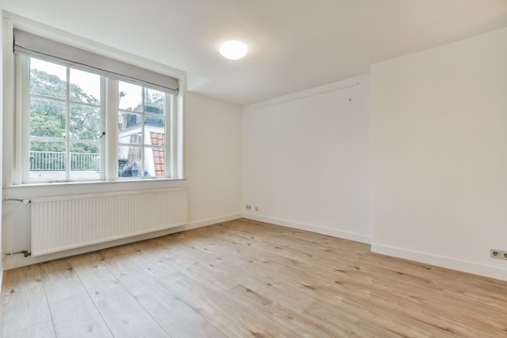 Keizersgracht 451 II 1017 DK, Amsterdam, Noord-Holland Netherlands, 2 Bedrooms Bedrooms, ,1 BathroomBathrooms,Apartment,For Rent,Keizersgracht 451 II,2,1625