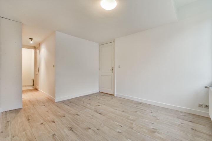 Keizersgracht 451 II 1017 DK, Amsterdam, Noord-Holland Netherlands, 2 Bedrooms Bedrooms, ,1 BathroomBathrooms,Apartment,For Rent,Keizersgracht 451 II,2,1625