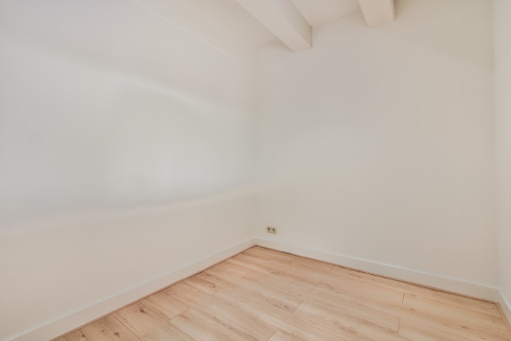 Keizersgracht 451 II 1017 DK, Amsterdam, Noord-Holland Netherlands, 2 Bedrooms Bedrooms, ,1 BathroomBathrooms,Apartment,For Rent,Keizersgracht 451 II,2,1625