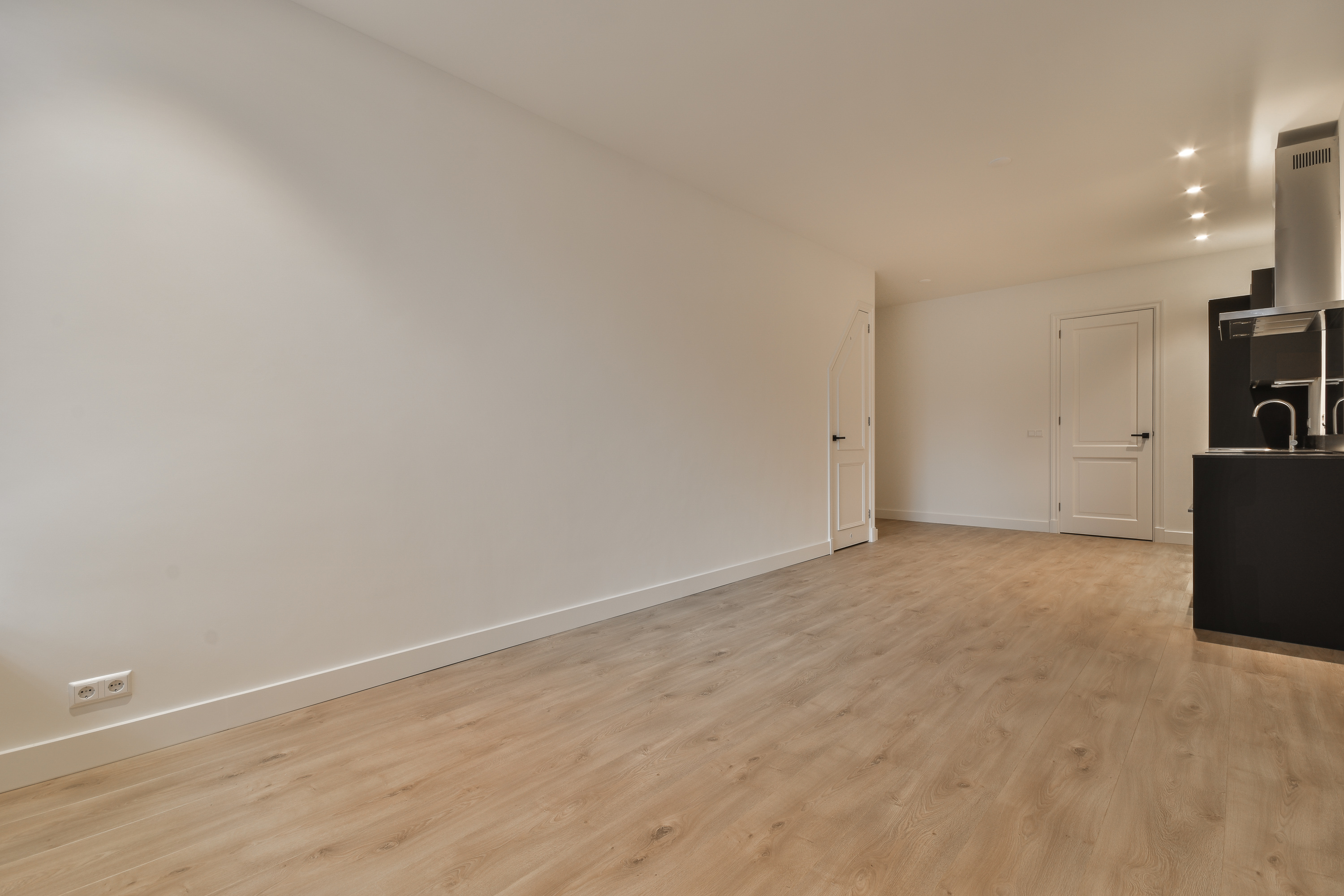 Elisabeth Wolffstraat 70 hs 1053 TW, Amsterdam, Noord-Holland Nederland, 2 Bedrooms Bedrooms, ,1 BathroomBathrooms,Apartment,For Rent,Elisabeth Wolffstraat ,1641