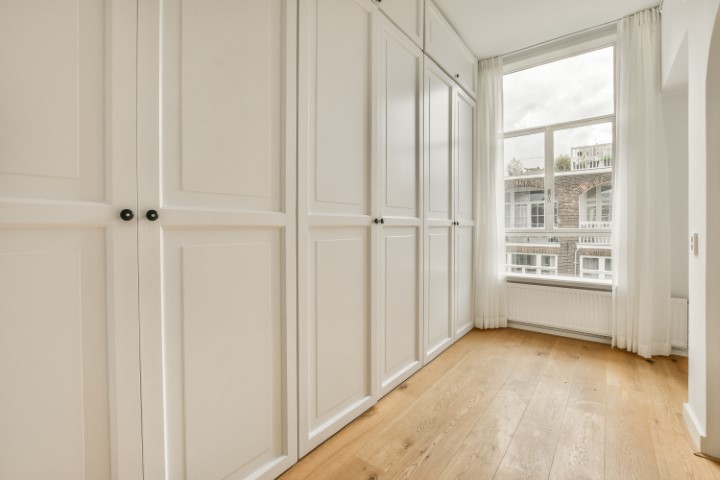 Valeriusstraat 21 1071 MC, Amsterdam, Noord-Holland Nederland, 3 Bedrooms Bedrooms, ,1 BathroomBathrooms,Apartment,For Rent,Valeriusstraat ,2,1663