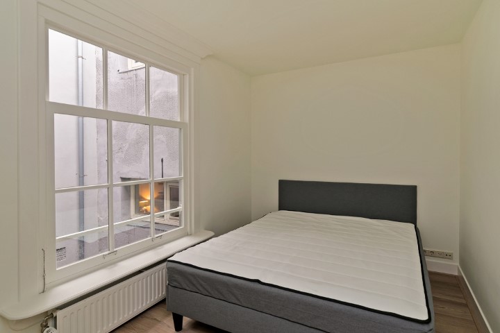 Prinsengracht 493 C 1016 HR, Amsterdam, Noord-Holland Nederland, 2 Bedrooms Bedrooms, ,1 BathroomBathrooms,Apartment,For Rent,Prinsengracht 493 C,1664