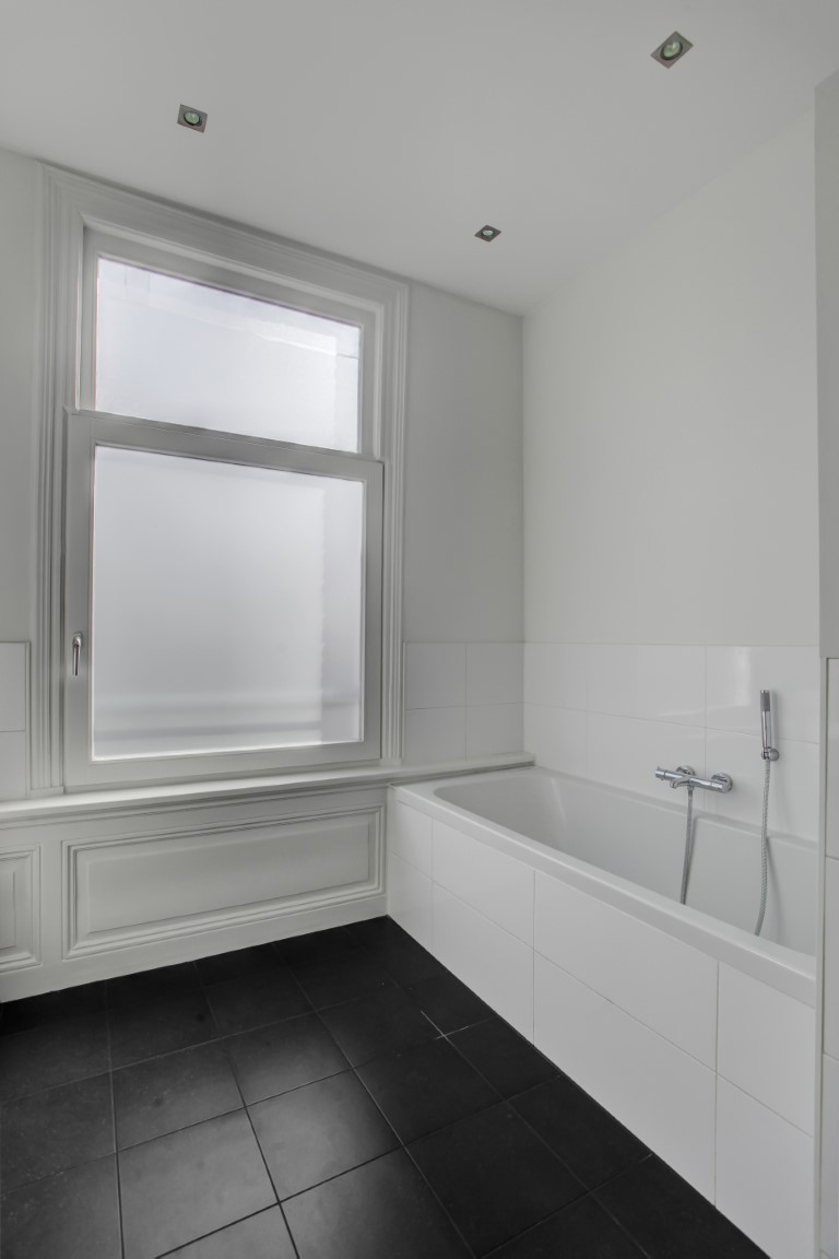 Nicolaas Maesstraat 83 II, Amsterdam, Noord-Holland Nederland, 3 Bedrooms Bedrooms, ,2 BathroomsBathrooms,Apartment,For Rent,Nicolaas Maesstraat ,2,1673