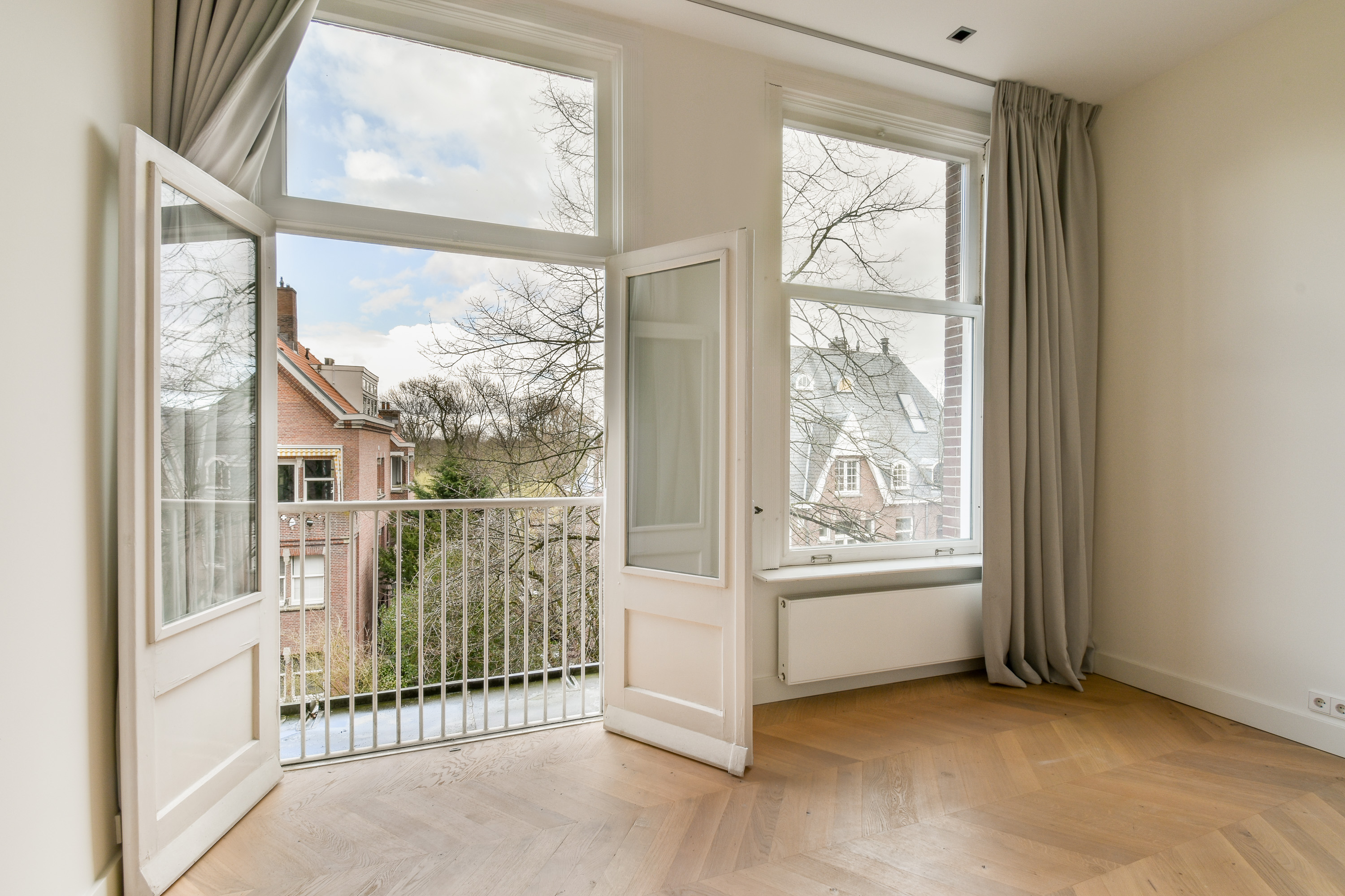 Apartment for rent, Oranje Nassaulaan 69 B, in Amsterdam - Valerius Rentals