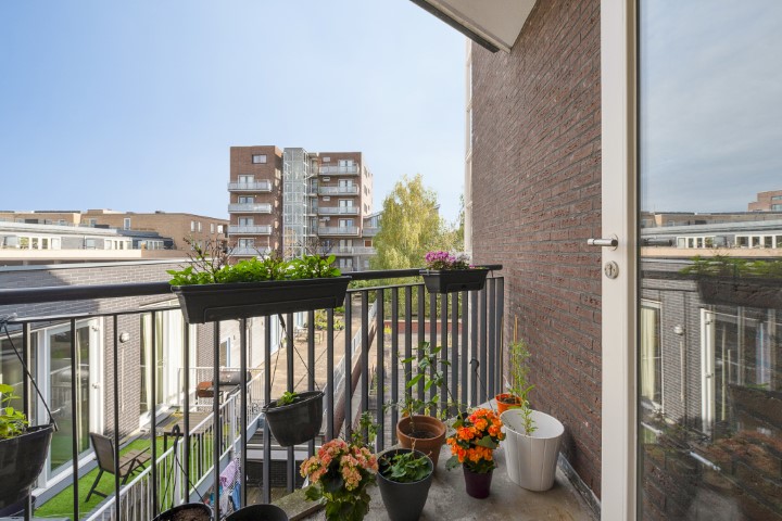 Visseringstraat 21 D, Amsterdam, Noord-Holland Nederland, 2 Slaapkamers Slaapkamers, ,1 BadkamerBadkamers,Appartement,Huur,Visseringstraat ,3,1685