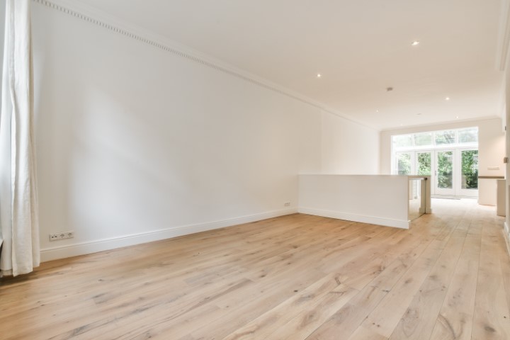 Johannes Verhulststraat 187 H, Amsterdam, Noord-Holland Netherlands, 5 Bedrooms Bedrooms, ,2 BathroomsBathrooms,Apartment,For Rent,Johannes Verhulststraat,1691