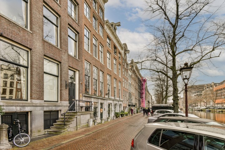 Keizersgracht 698 H, Noord-Holland Nederland, 2 Bedrooms Bedrooms, 0 ,2 BathroomsBathrooms,Apartment,For Rent,Keizersgracht,0,1700