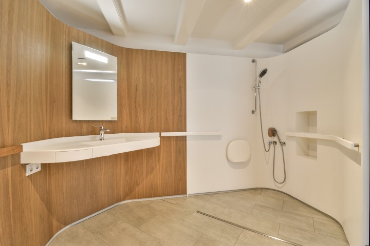 Keizersgracht 698 H, Noord-Holland Nederland, 2 Bedrooms Bedrooms, 0 ,2 BathroomsBathrooms,Apartment,For Rent,Keizersgracht,0,1700