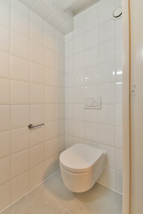 Keizersgracht 698 H, Noord-Holland Nederland, 2 Bedrooms Bedrooms, 0 ,2 BathroomsBathrooms,Apartment,For Rent,Keizersgracht,0,1700