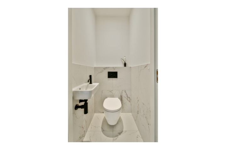 Cliostraat 12-2 1077 KG, Amsterdam, Noord-Holland Nederland, 3 Bedrooms Bedrooms, ,2 BathroomsBathrooms,Apartment,For Rent,Cliostraat ,1701