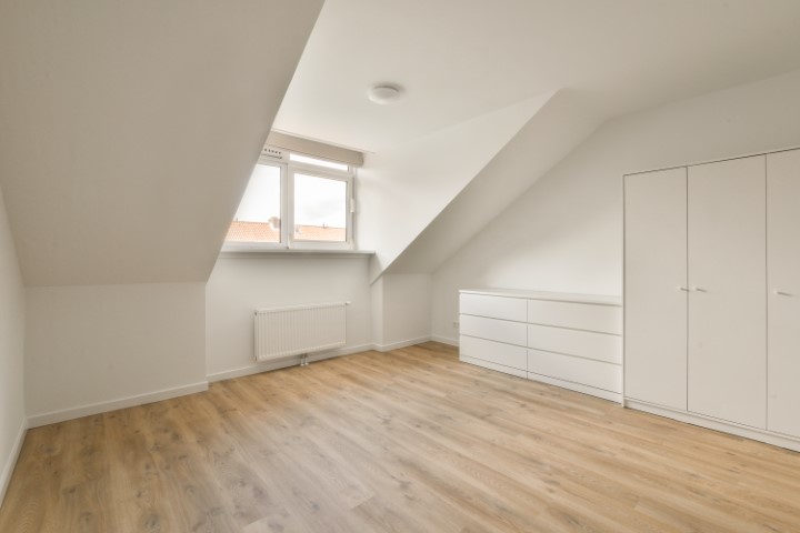 Berkenrodelaan 19 BH 1181 AH, Amsterdam, Noord-Holland Nederland, 4 Slaapkamers Slaapkamers, ,1 BadkamerBadkamers,Appartement,Huur,Berkenrodelaan ,1711