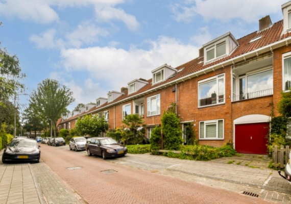 Berkenrodelaan 19 BH 1181 AH, Amsterdam, Noord-Holland Nederland, 4 Slaapkamers Slaapkamers, ,1 BadkamerBadkamers,Appartement,Huur,Berkenrodelaan ,1711 Berkenrodelaan 19 BH 1181 AH, Amsterdam, Noord-Holland Nederland, 4 Slaapkamers Slaapkamers, ,1 BadkamerBadkamers,Appartement,Huur,Berkenrodelaan ,1711