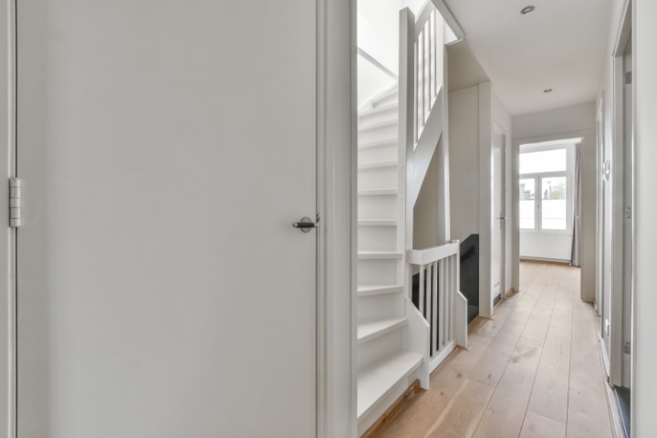 Van Breestraat 74 II, Amsterdam, Noord-Holland Nederland, 4 Bedrooms Bedrooms, ,1 BathroomBathrooms,Apartment,For Rent,Van Breestraat,2,1712