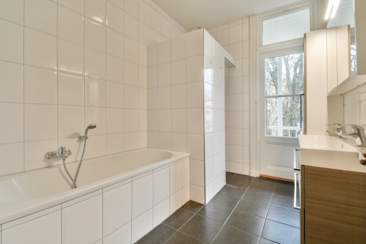 Willemsparkweg 122 H 1071 HP, Amsterdam, Noord-Holland Netherlands, 4 Bedrooms Bedrooms, ,2 BathroomsBathrooms,Apartment,For Rent,Willemsparkweg,1713