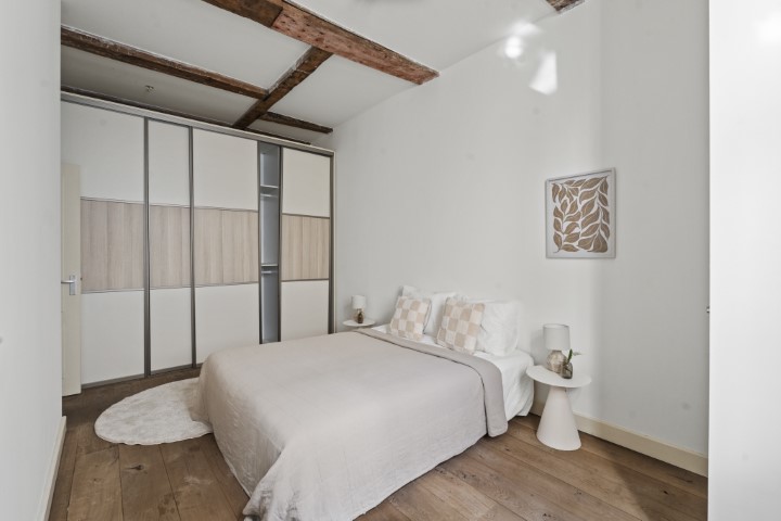 Singel 72 C 1015 AC, Amsterdam, Noord-Holland Nederland, 2 Bedrooms Bedrooms, ,1 BathroomBathrooms,Apartment,For Rent,Singel,1,1716