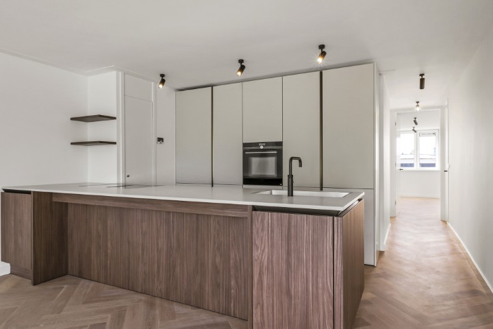 Pieter Cornelisz. Hooftstraat 192, Amsterdam, Noord-Holland Nederland, 2 Slaapkamers Slaapkamers, 0 ,1 BadkamerBadkamers,Appartement,Huur,Pieter Cornelisz. Hooftstraat ,0,1720