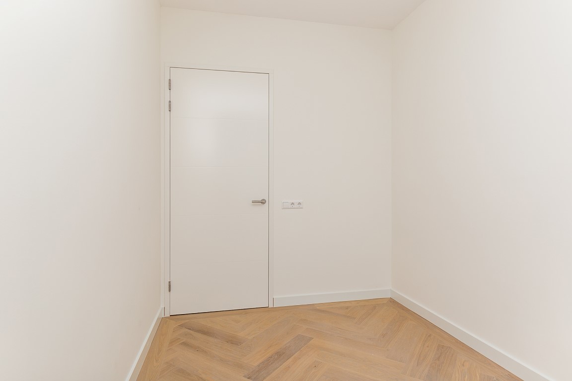 Gustav Mahlerlaan 549, Amsterdam, Noord-Holland Nederland, 2 Slaapkamers Slaapkamers, 0 ,1 BadkamerBadkamers,Appartement,Huur,Gustav Mahlerlaan,0,1721