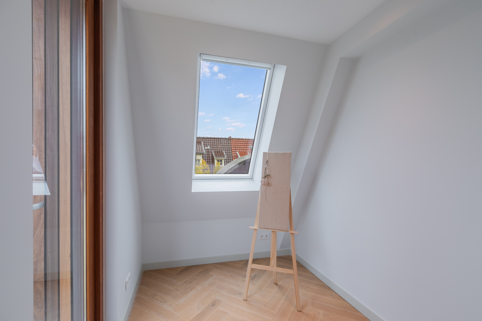 Nicolaas Maesstraat 99-3 1071 PT, Amsterdam, Noord-Holland Nederland, 3 Slaapkamers Slaapkamers, ,2 BadkamersBadkamers,Appartement,Huur,Nicolaas Maesstraat ,1724