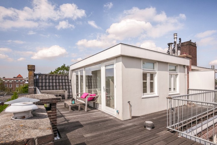 Heinzestraat 7 III 1071SK, Amsterdam, Noord-Holland Nederland, 4 Slaapkamers Slaapkamers, 0 ,2 BadkamersBadkamers,Appartement,Huur,Heinzestraat,0,1735