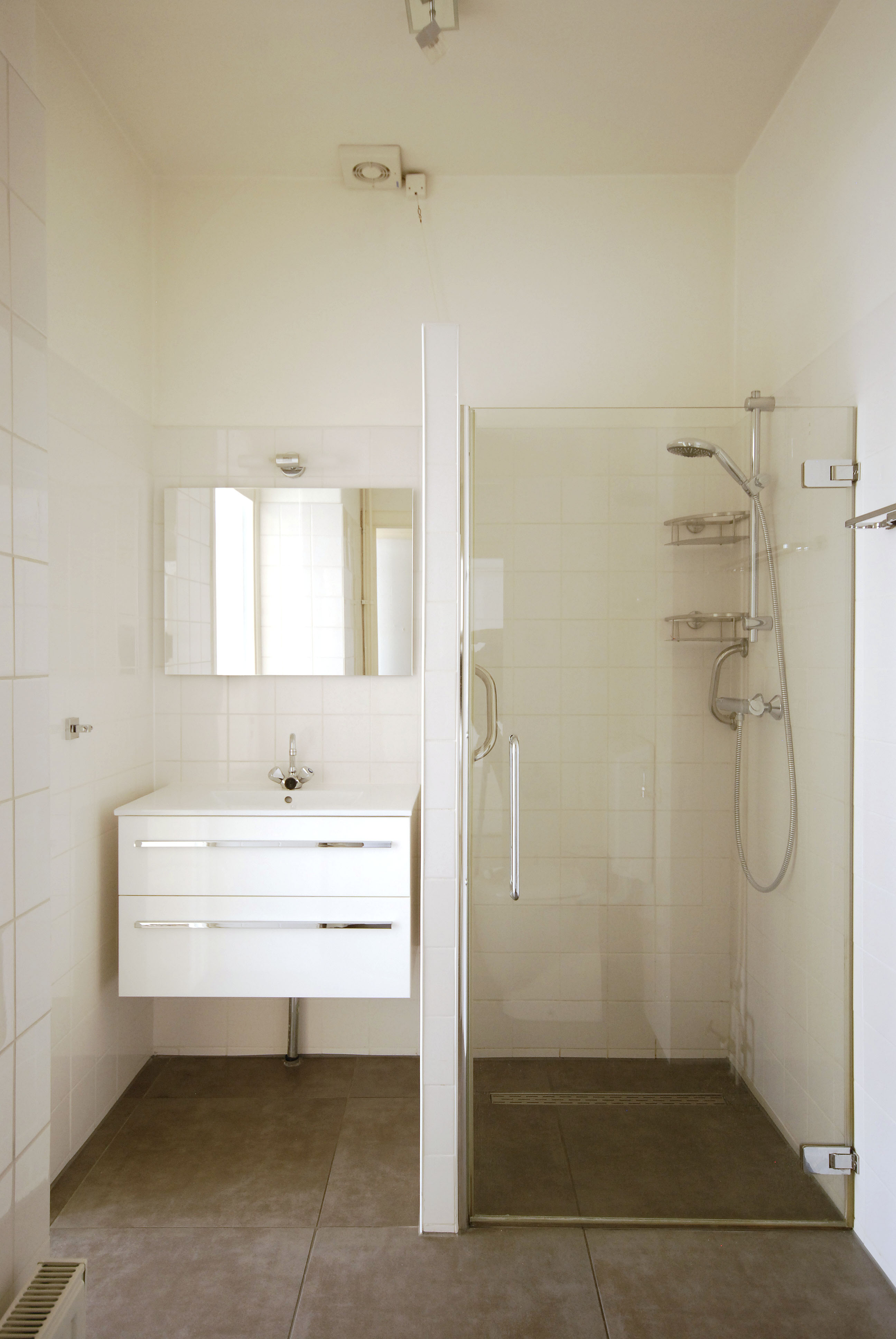 Tintorettostraat 17 II, Amsterdam, Noord-Holland Netherlands, 3 Slaapkamers Slaapkamers, 0 ,2 BadkamersBadkamers,Appartement,Huur,Tintorettostraat ,2,1738