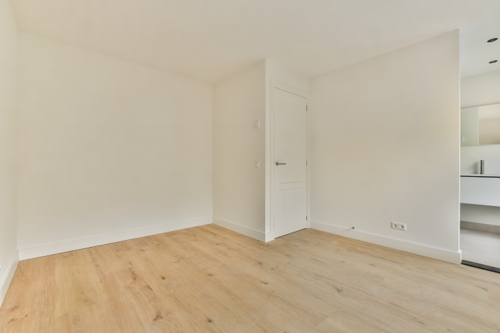 Kastanjeweg 6, Amsterdam, Noord-Holland Nederland, 2 Bedrooms Bedrooms, 0 ,1 BathroomBathrooms,Apartment,For Rent,Kastanjeweg,2,1740