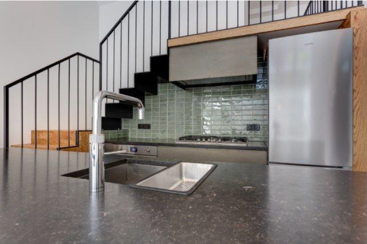 Sint Willibrordusstraat 12 D, Amsterdam, Noord-Holland Netherlands, 3 Bedrooms Bedrooms, 0 ,2 BathroomsBathrooms,Apartment,For Rent,Sint Willibrordusstraat ,0,1741