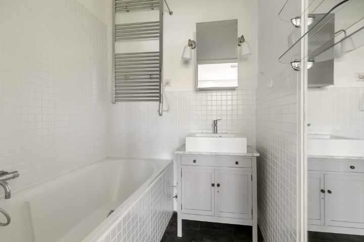 Courbetstraat 20, Amsterdasm, Noord-Holland Nederland, 4 Slaapkamers Slaapkamers, 0 ,2 BadkamersBadkamers,Appartement,Huur,Courbetstraat,2,1746