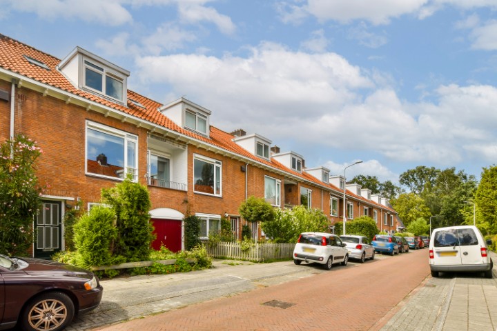 Berkenrodelaan 19 BV 1181 AH, Amstelveen, Noord-Holland Nederland, 4 Bedroom Bedrooms, 0 ,1 BathroomBathrooms,Apartment,For Rent,Berkenrodelaan ,0,1759
